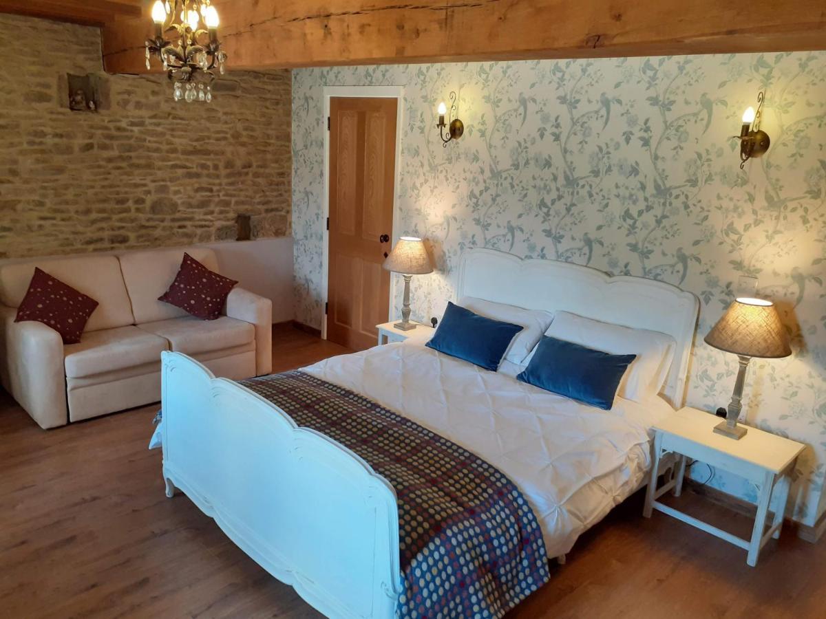 The Byre North End Farm Bed and Breakfast Ashton Keynes Εξωτερικό φωτογραφία